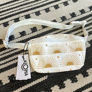 ALOHA Collection White and Gold Sunburst Bag